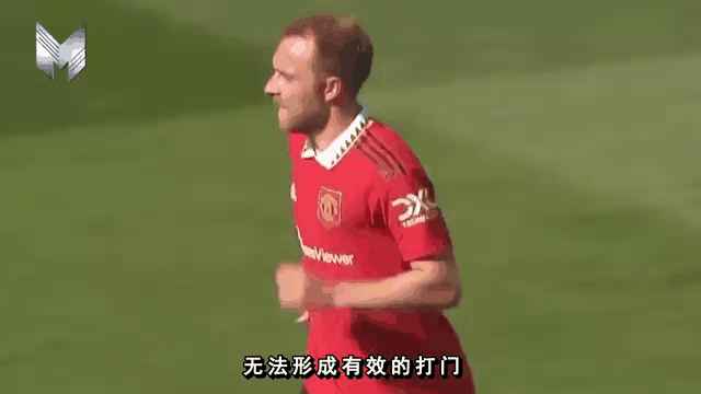  曼联打破进球荒,c罗球迷集体高唱助威视频 